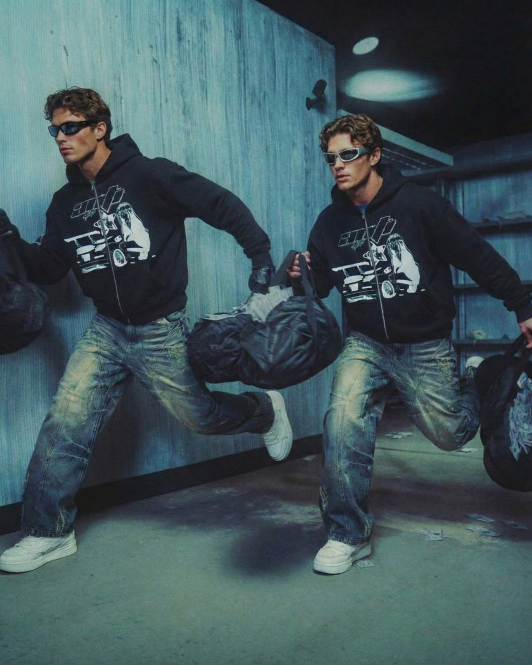 'Graphic Lining' Baggy Jeans